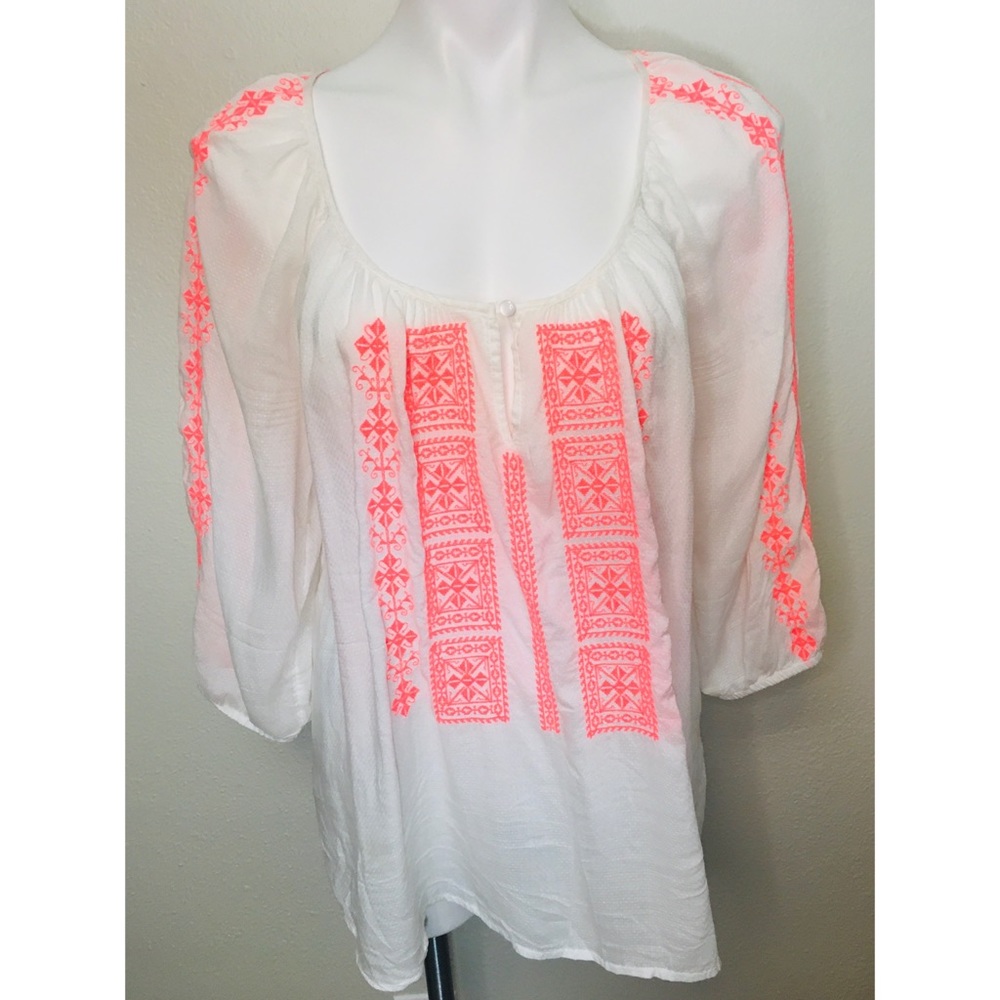 VaVa by Joy Han Embroidered Peasant Blouse…